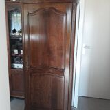 Good-type wardrobe