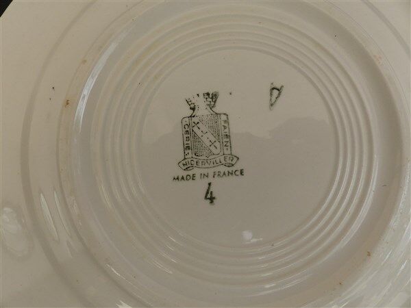 Nidervillier orange tile dessert plates