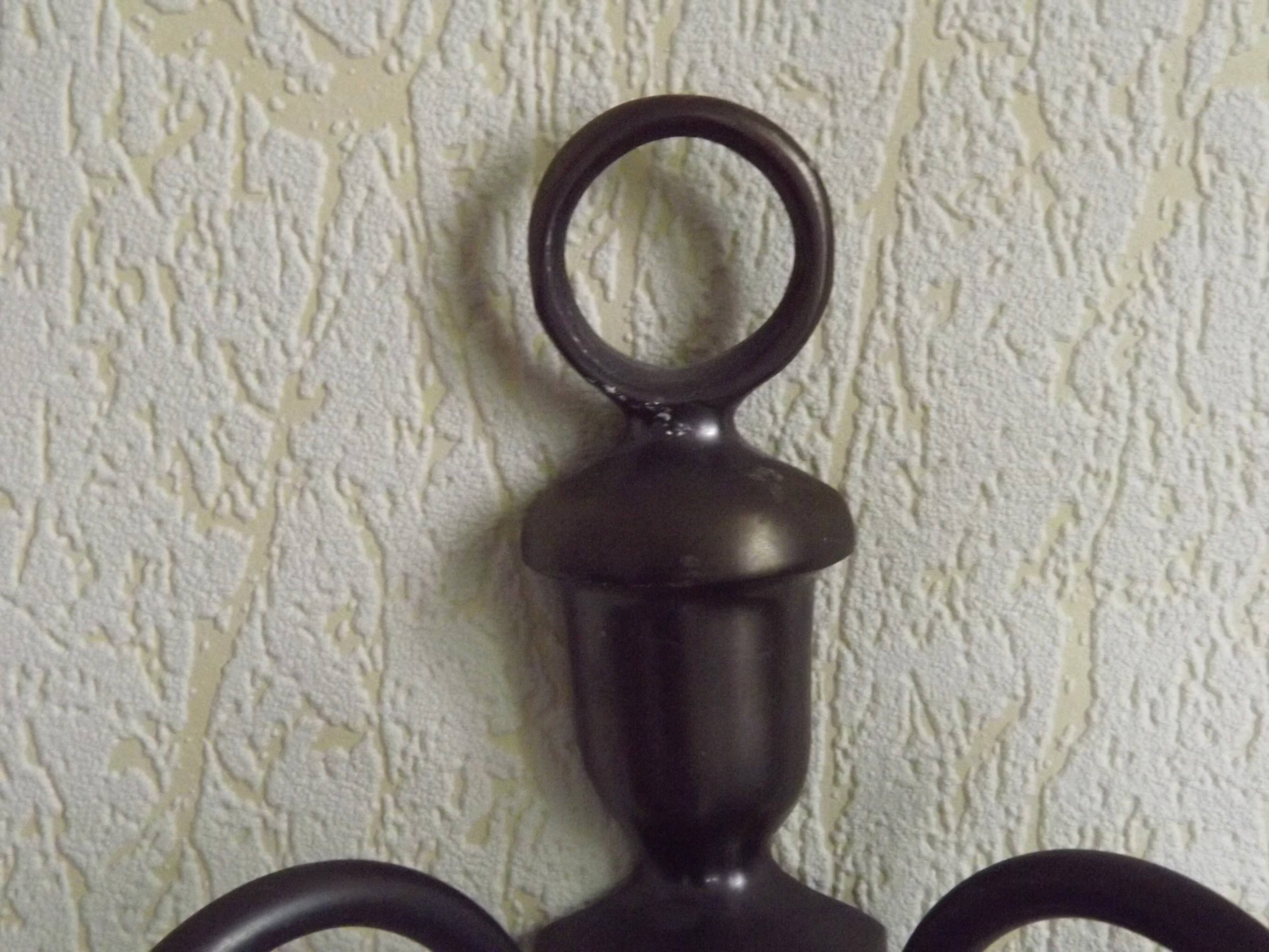 Pair of double Flemish style wall sconces in French silver from the period, with red drops 51.