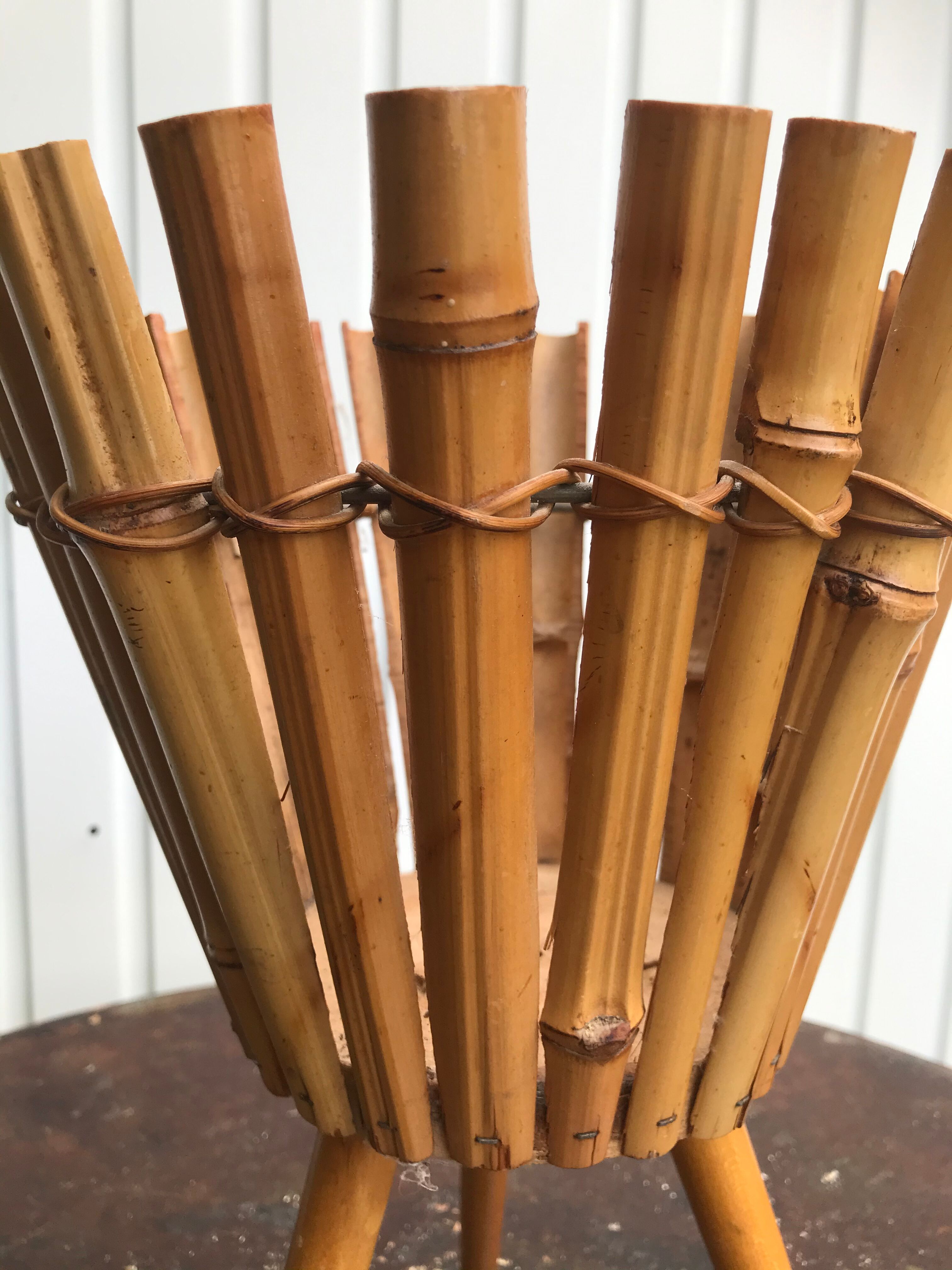Cache jar in rattan and bamboo