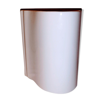 Vase goutte en porcelaine blanche