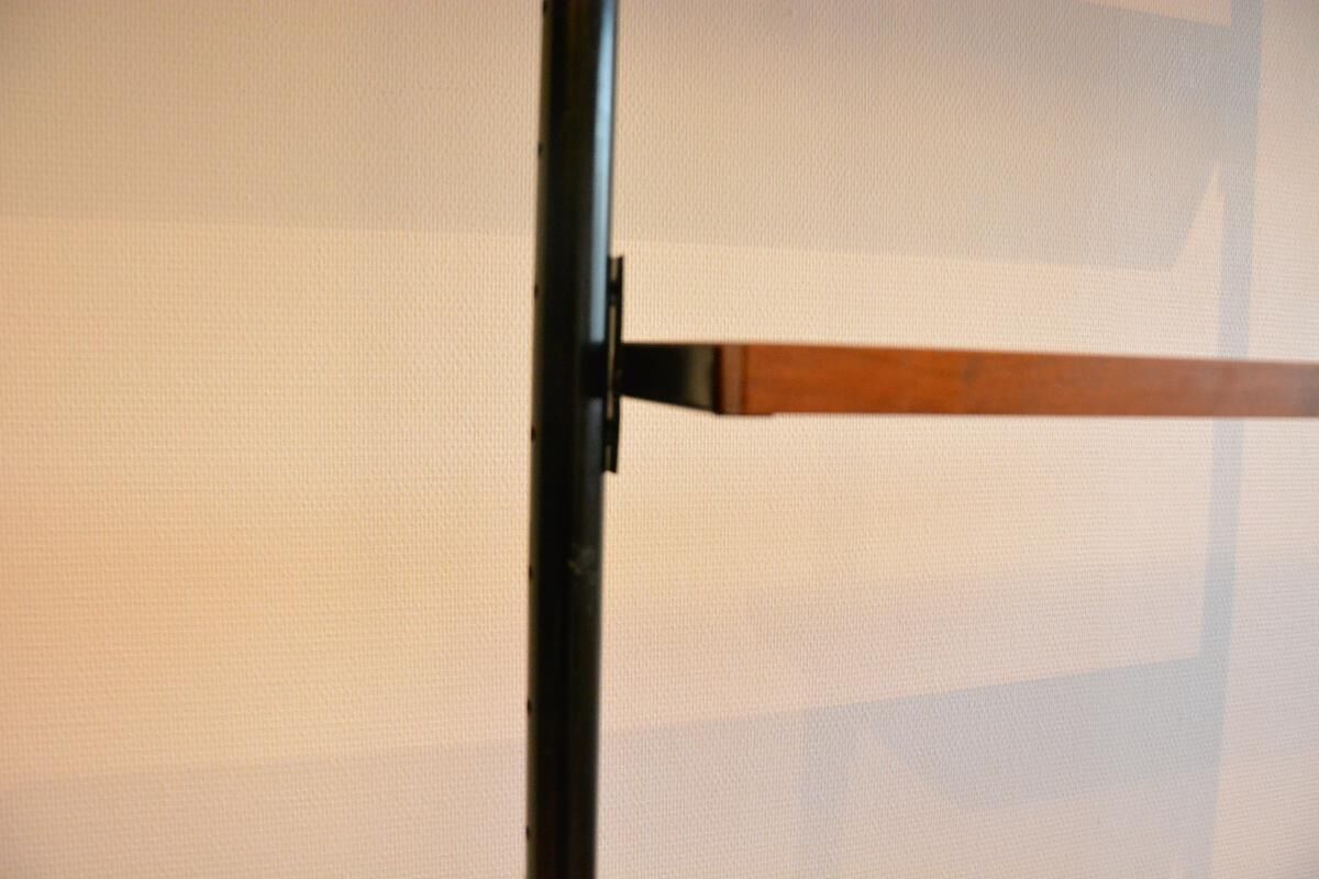 Scandinavian shingles without binding dating back to the 1960s