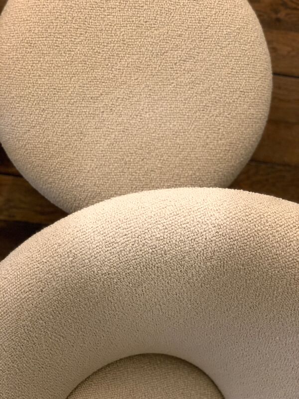 Fauteuil et 2 ottomans ‘mushroom n°560’ de Pierre Paulin 1959, éditions anciennes années 60