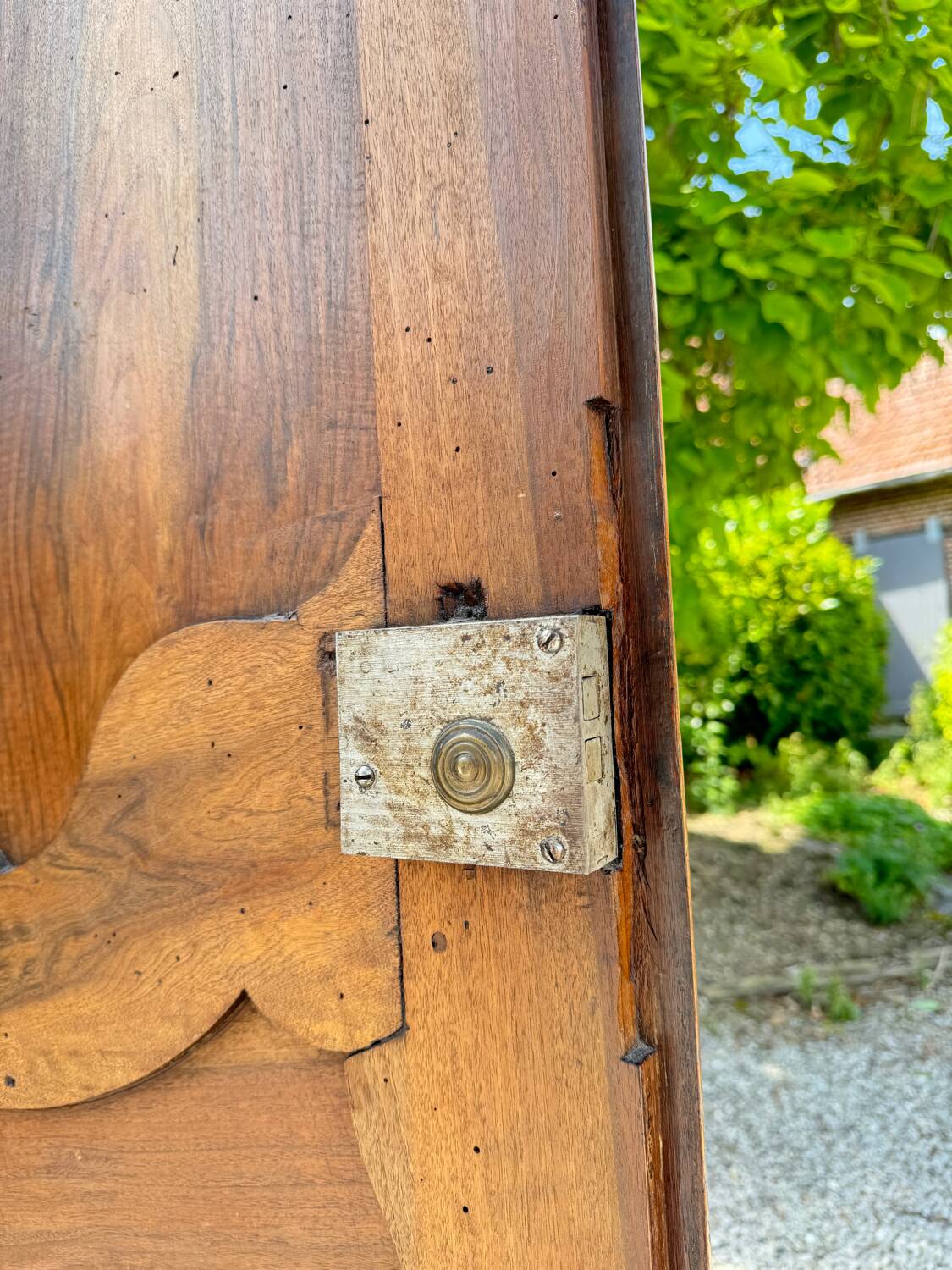 Provencal wedding armoire in walnut nîmes xviii eme century