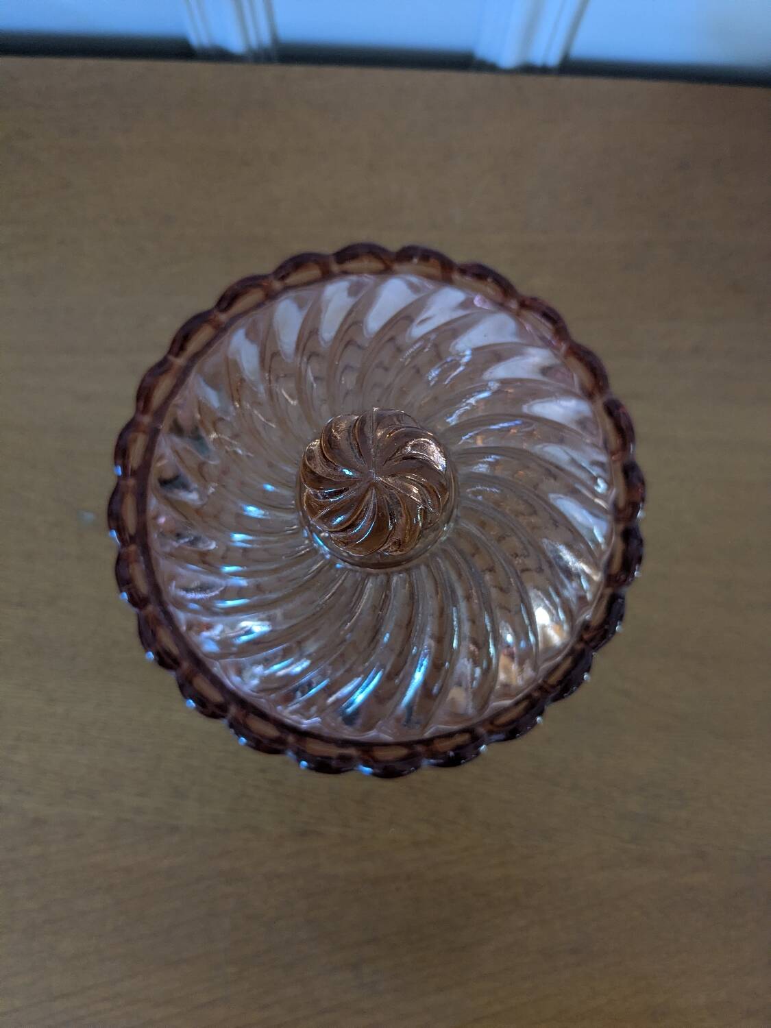 Vintage bonbonnière