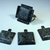 Cendriers empilables en bronze, laiton, années 1950