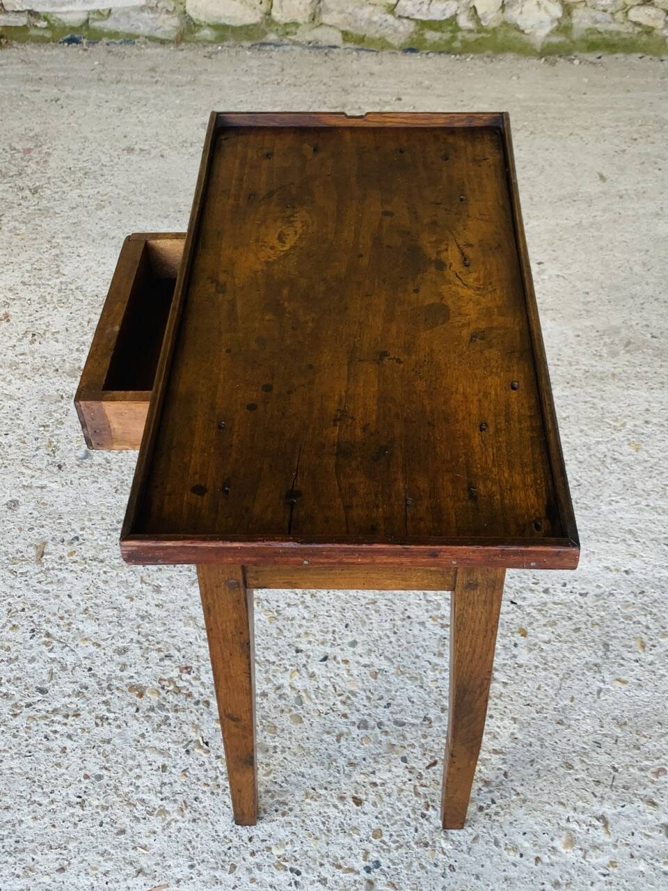 Small console / Side table in walnut 19th century