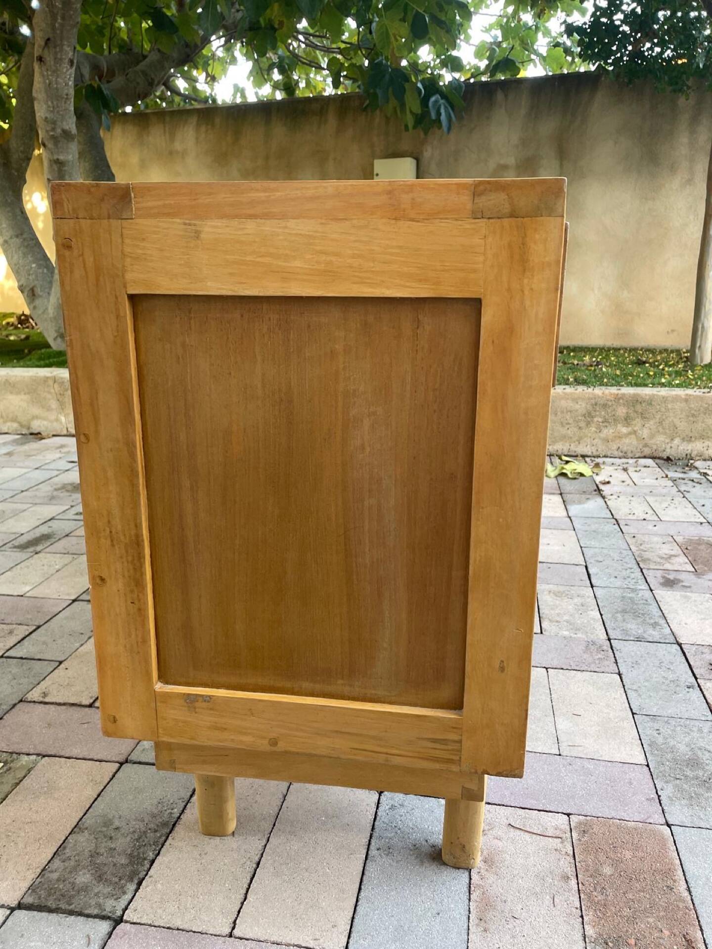 Meuble buffet venant de Bali