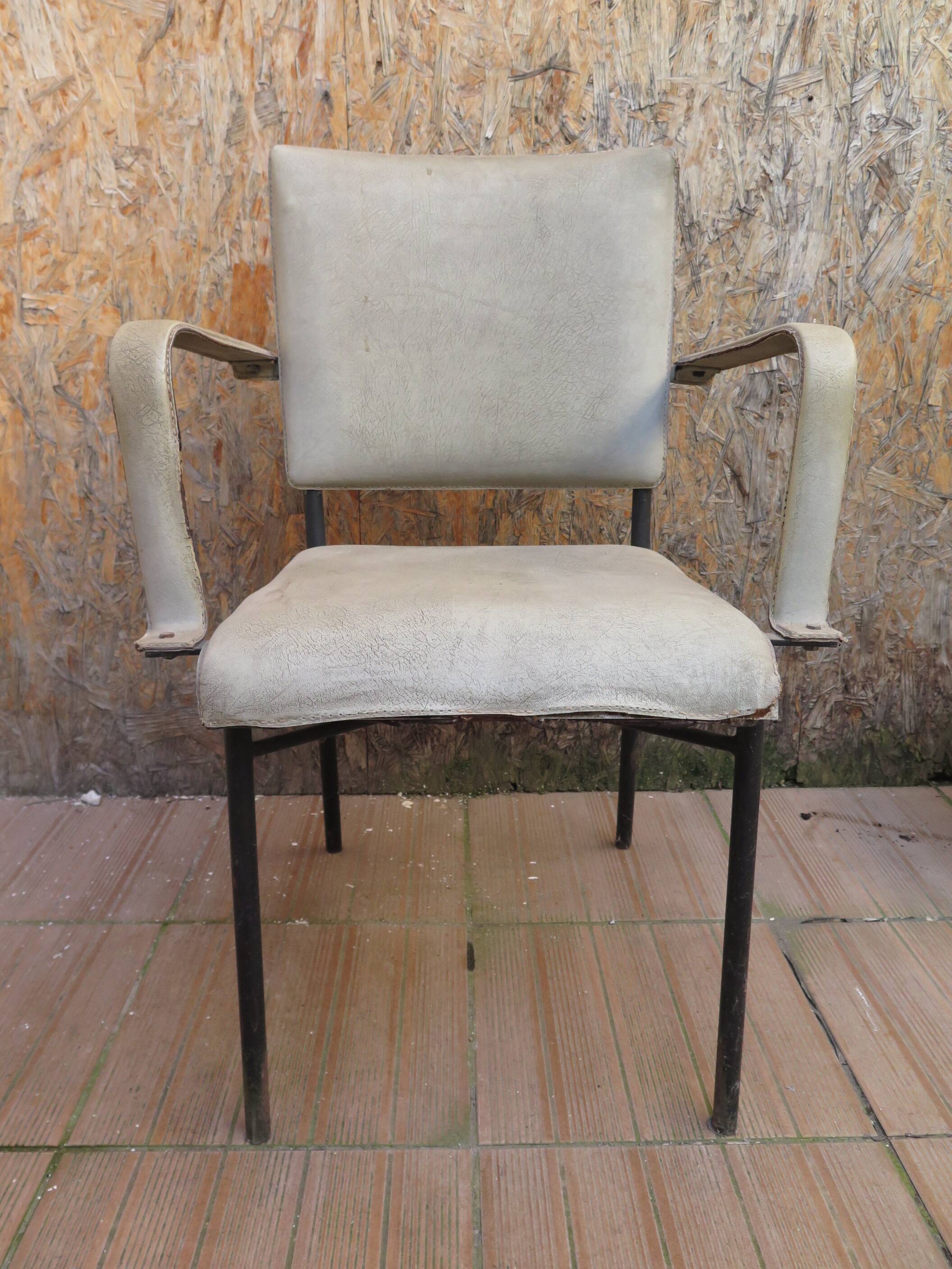 Fauteuil bridge du personnel de bord, paquebot FRANCE, 1962.