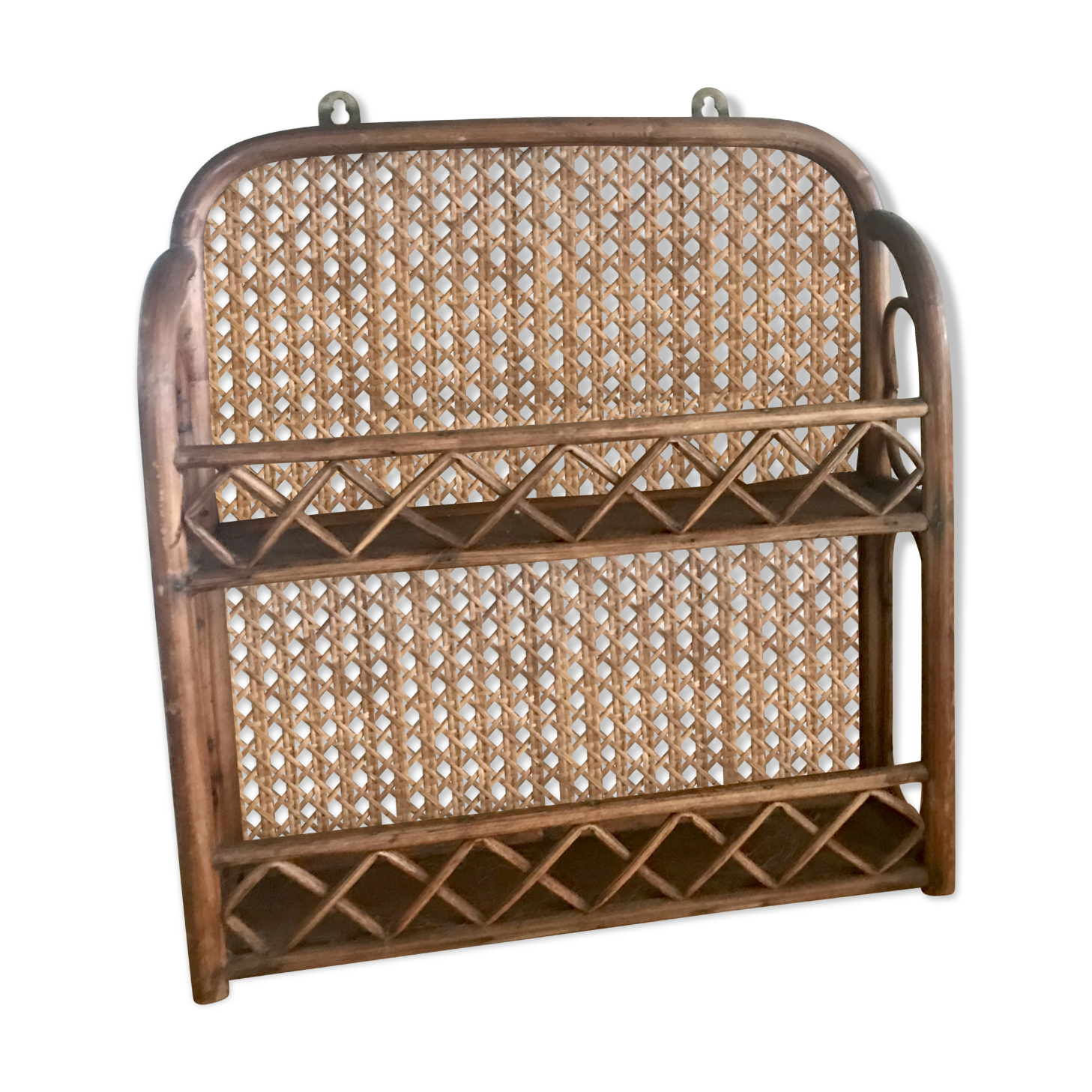Rattan spice shelf and canning