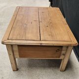 Scandinavian pine 4-drawer coffee table