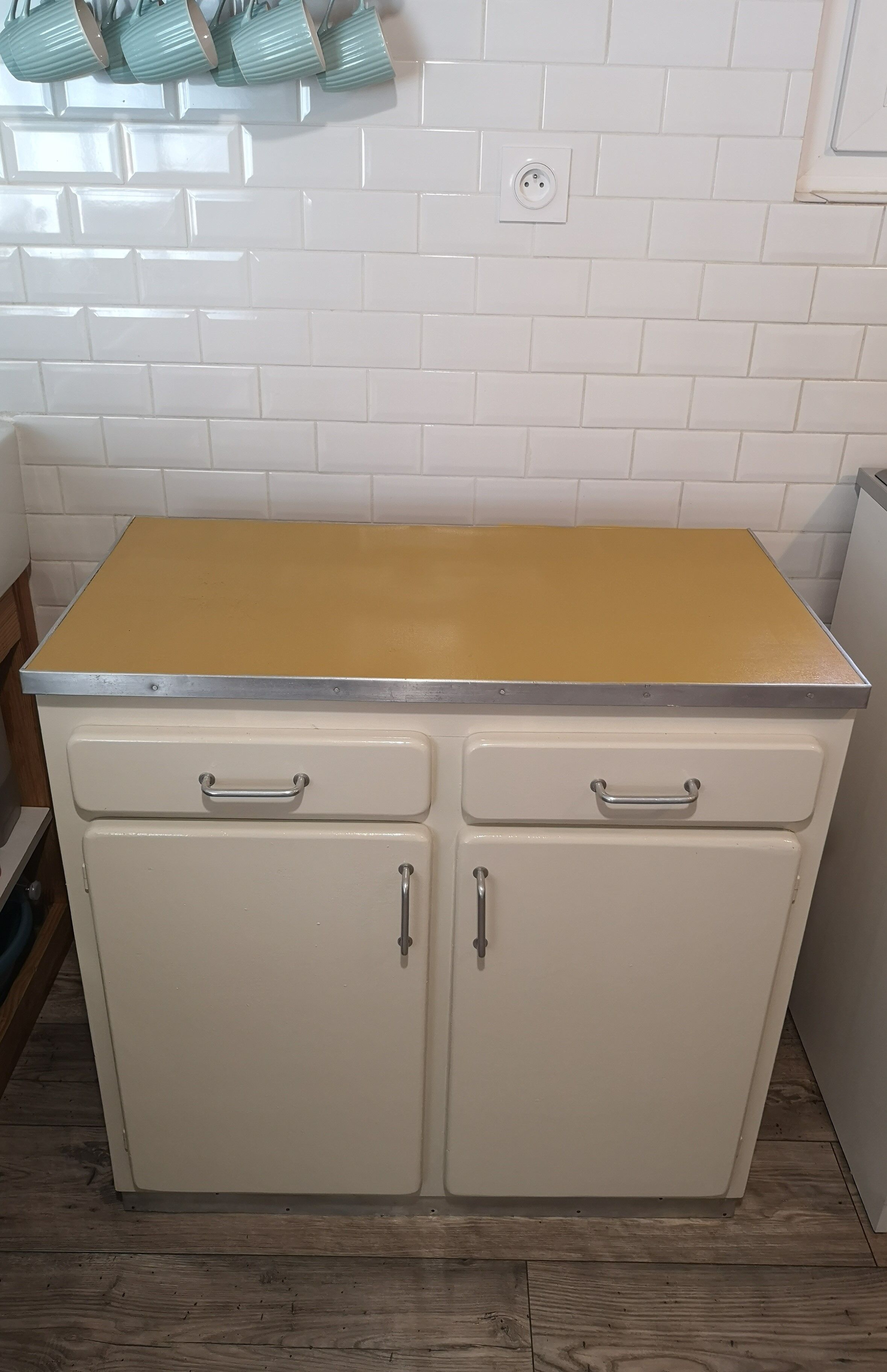 Vintage kitchen furniture mado style 60
