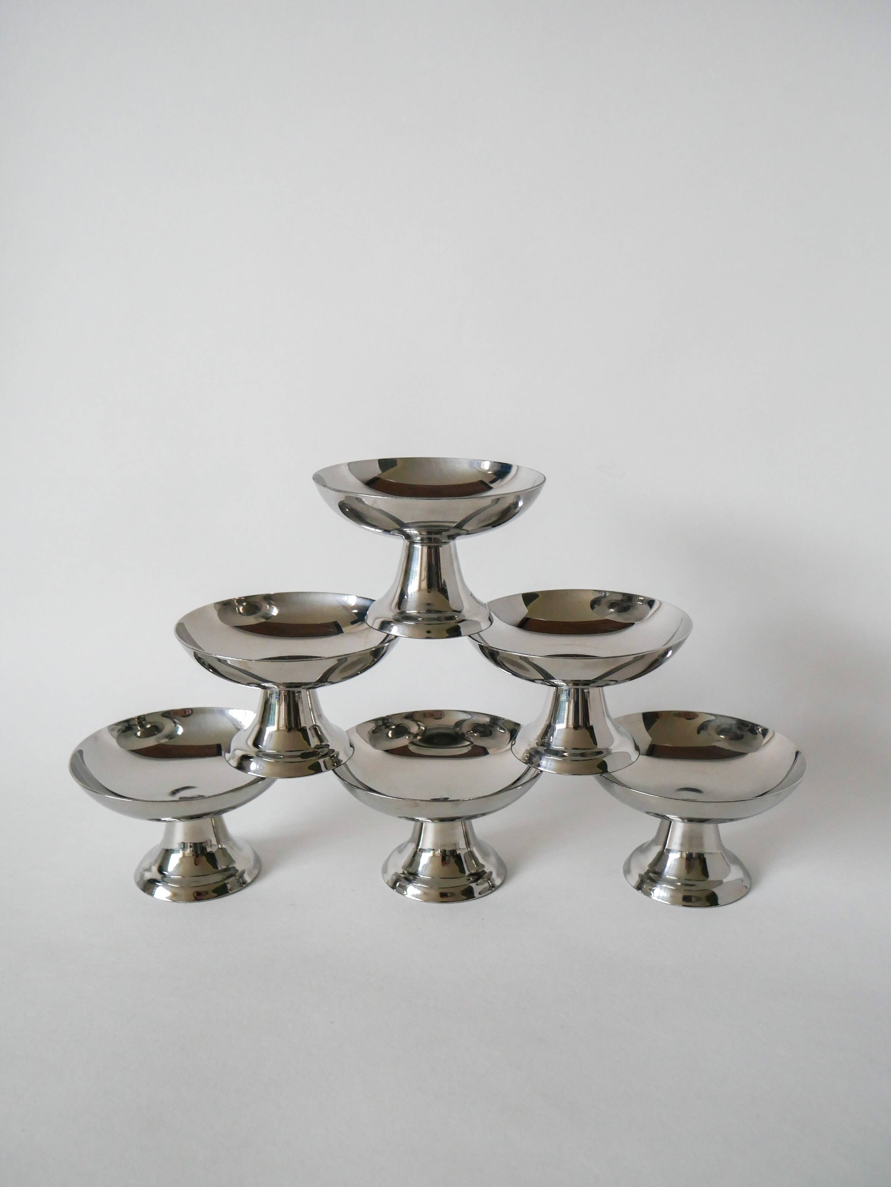 set of 6 designer stainless steel bowls 1970 6 X 9.5 cm