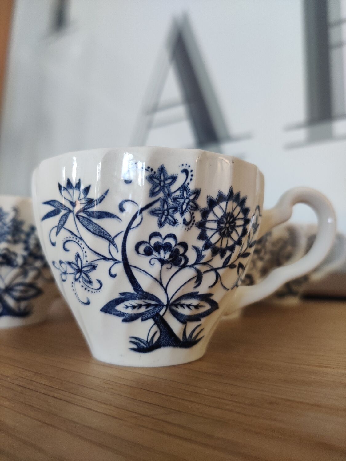 8 tasses