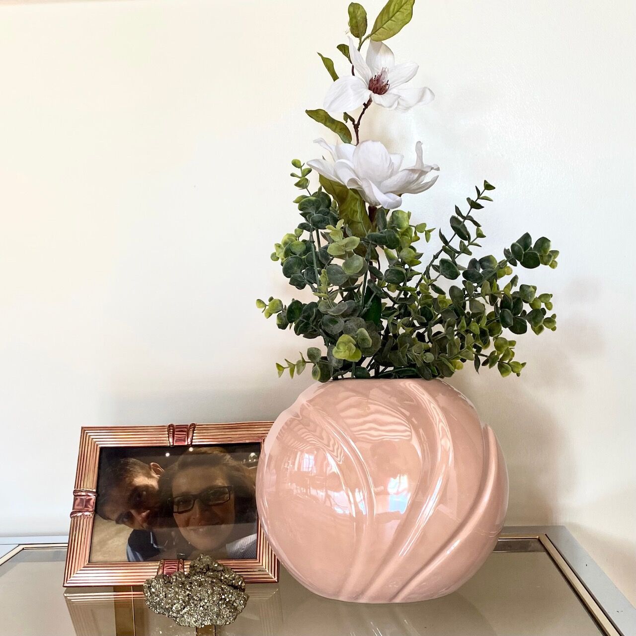 Art Deco revival pink vase - 1980's