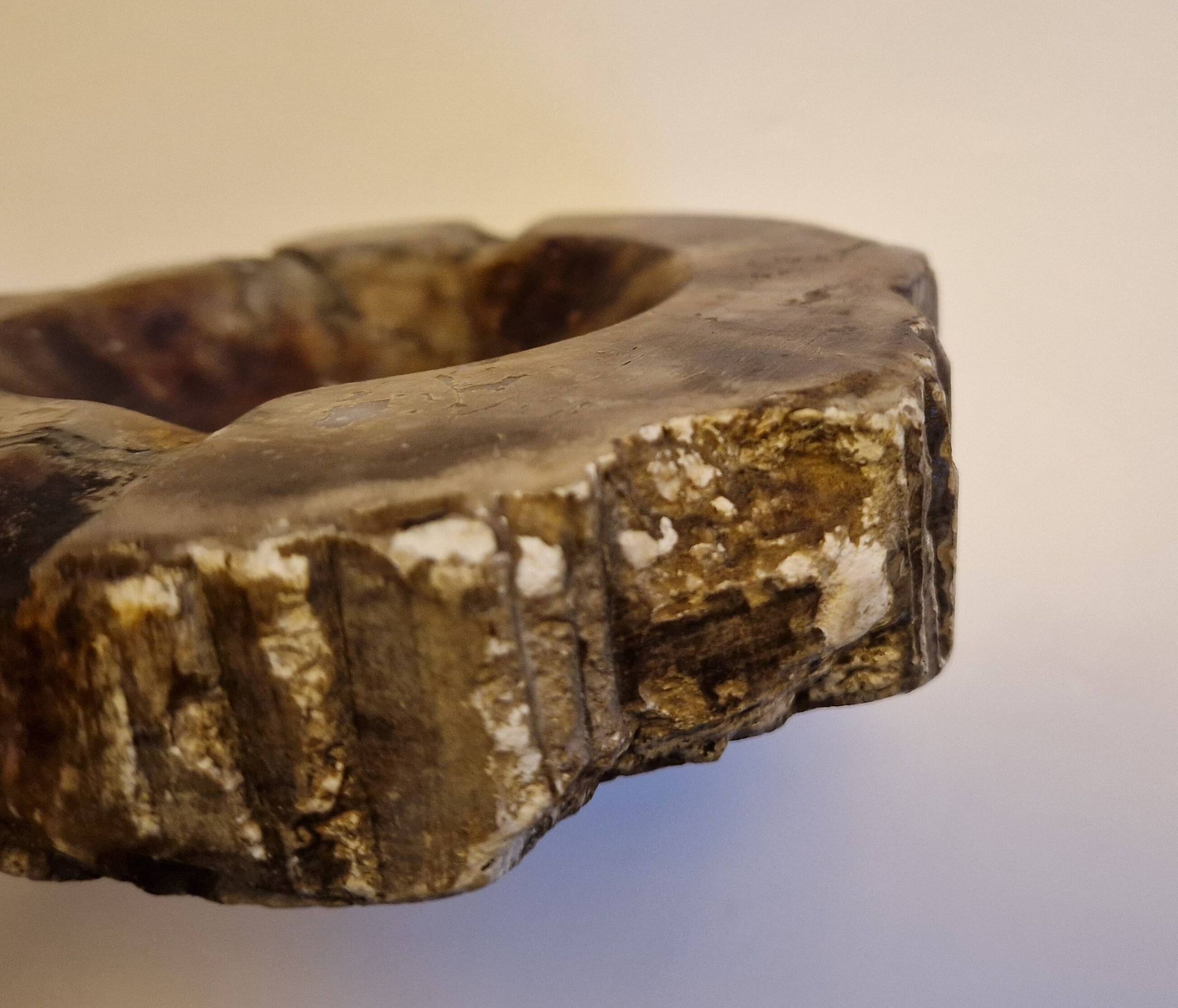 Vintage Italian alabaster ashtray, 1970s