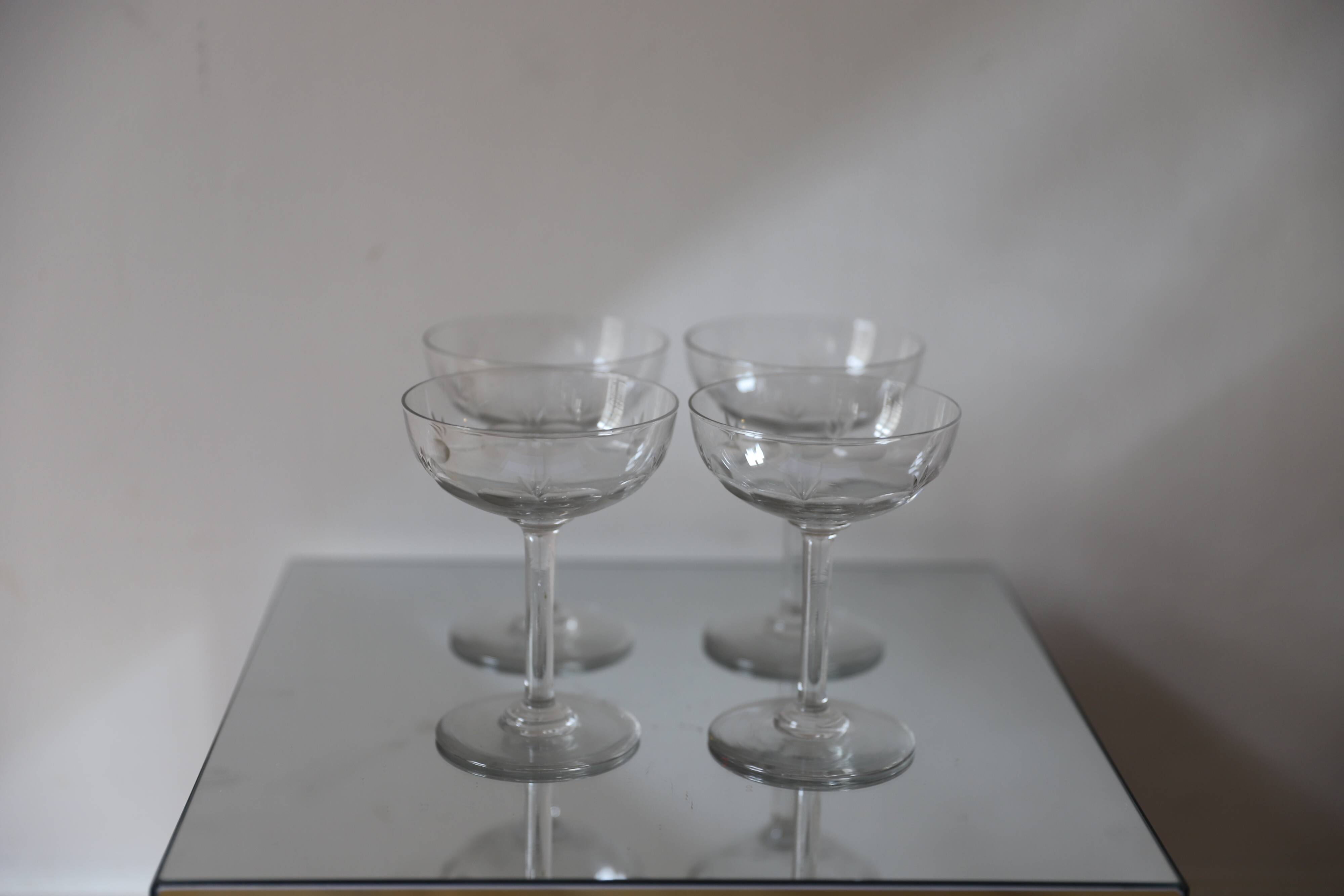8 stemmed glasses