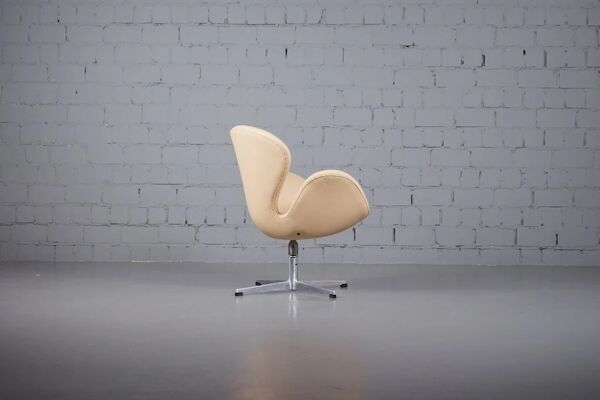 Fauteuil Swan d'Arne Jacobsen pour Fritz Hansen avec fonction d'inclinaison