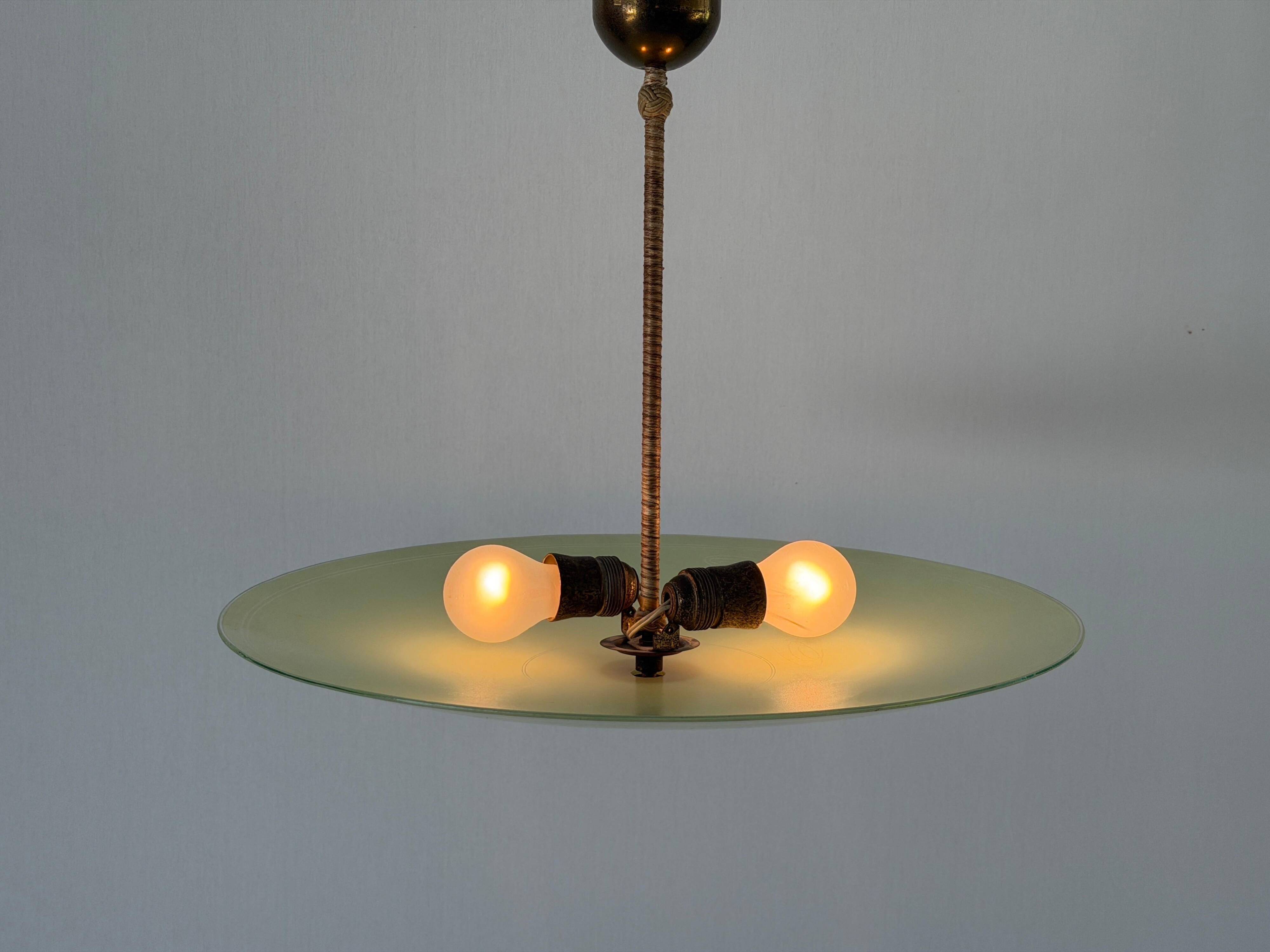 Suspension Art Déco en verre vert, années 1940, Allemagne
