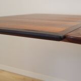 Table en palissandre, design danois, années 1970, production : Danemark