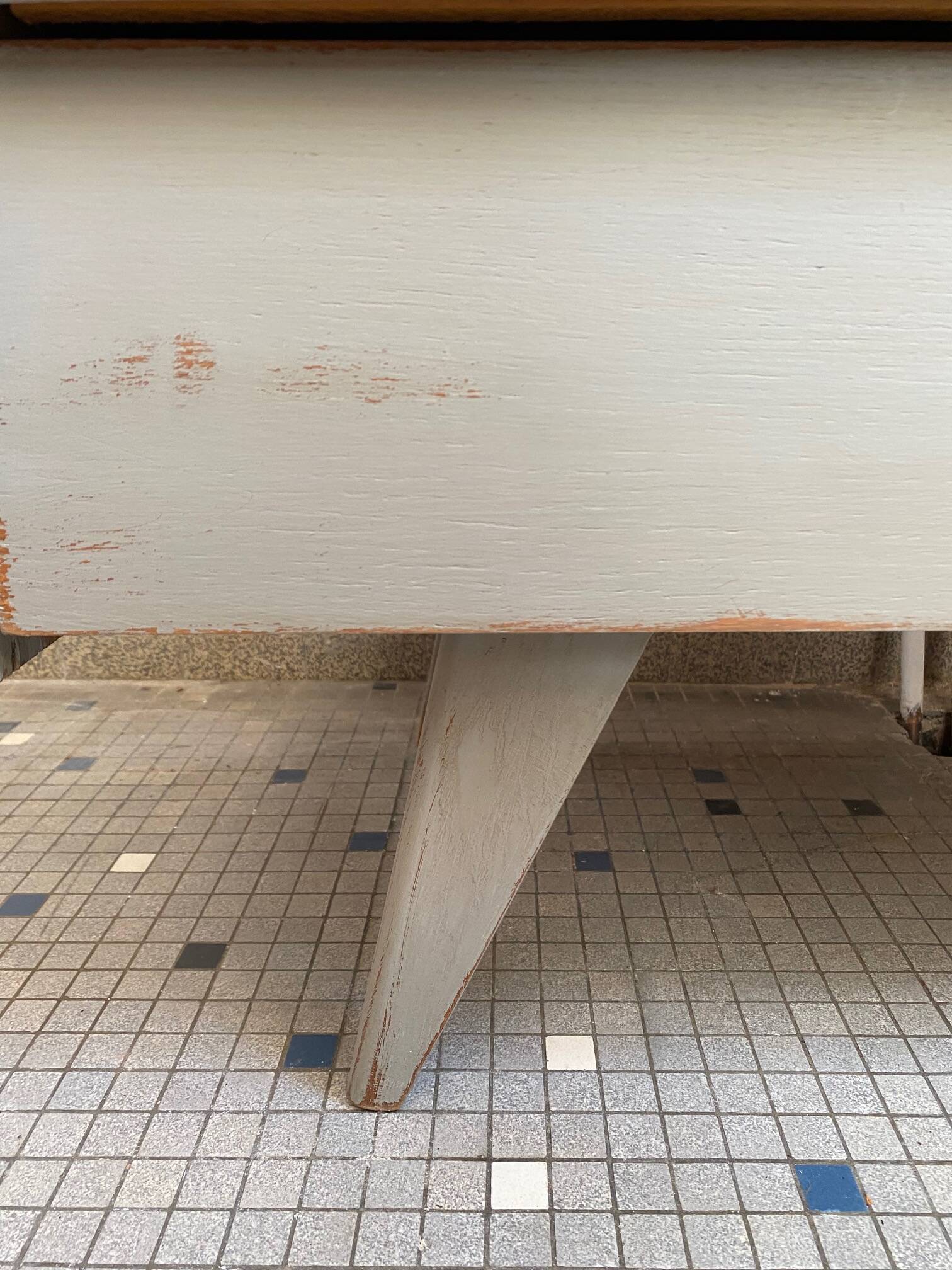 Chest of drawers from the 50s and 60s