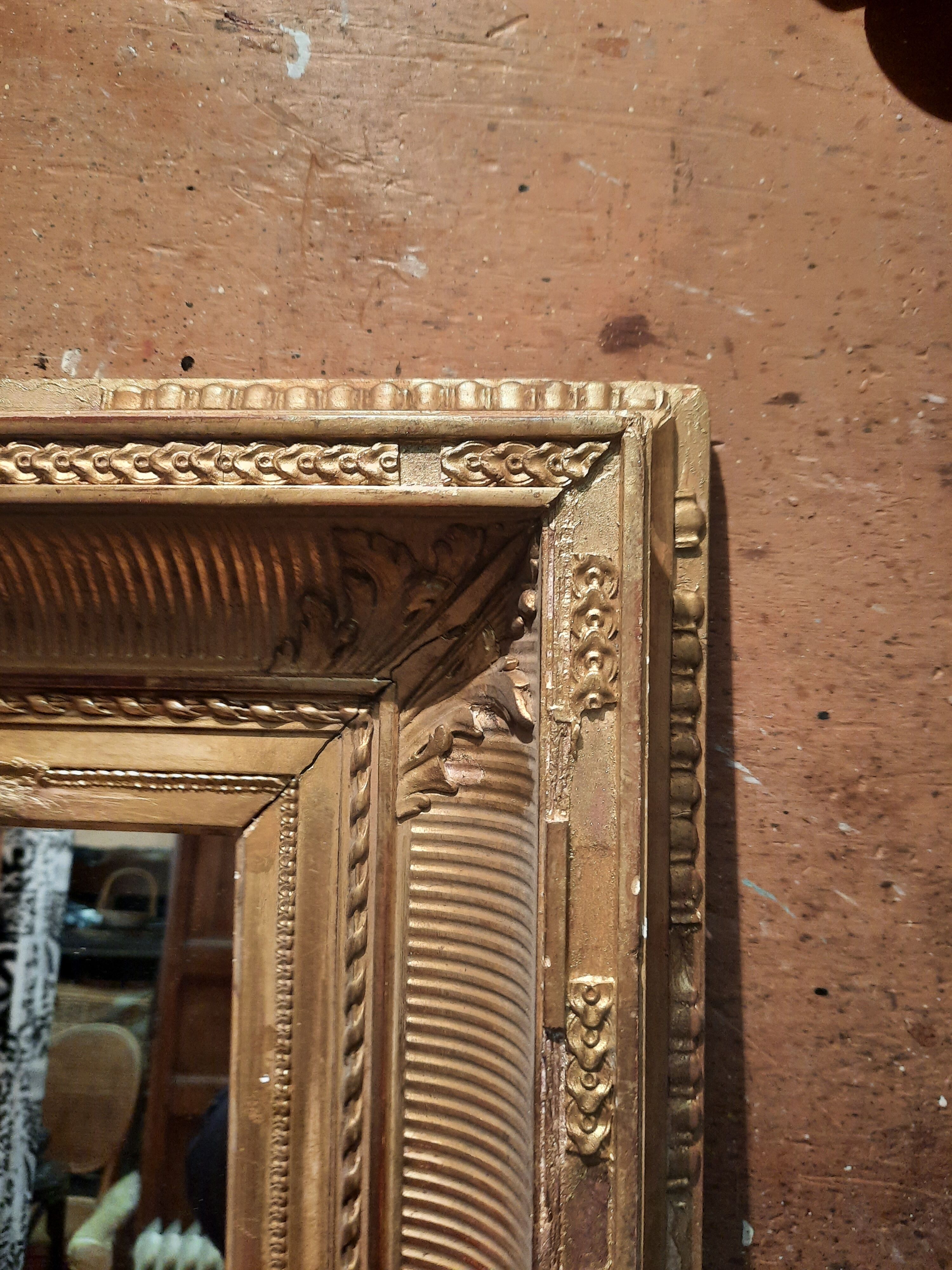 Gilded wood mirror 59x76cm