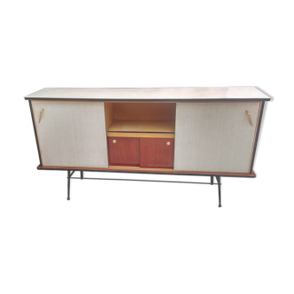 Buffet formica des années 50, couleurs beige et rouge