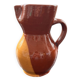 Large two-tone pitcher