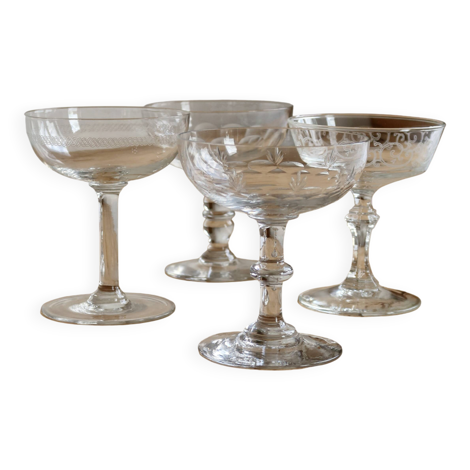 Vintage mismatched crystal cut champagne coupes - 1950s