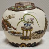 Set of three pieces of Japanese Satsuma-style ceramics.