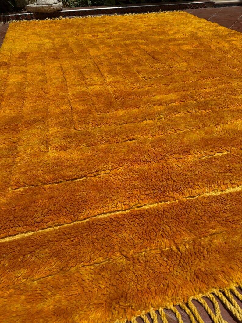 Traditional handmade pure wool Berber rug size 1.4/2.6 m