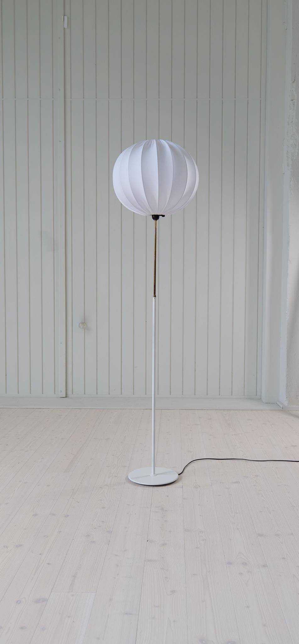 Mid-century floor lamp, Model G-07 Bergboms, Sweden, 1960s