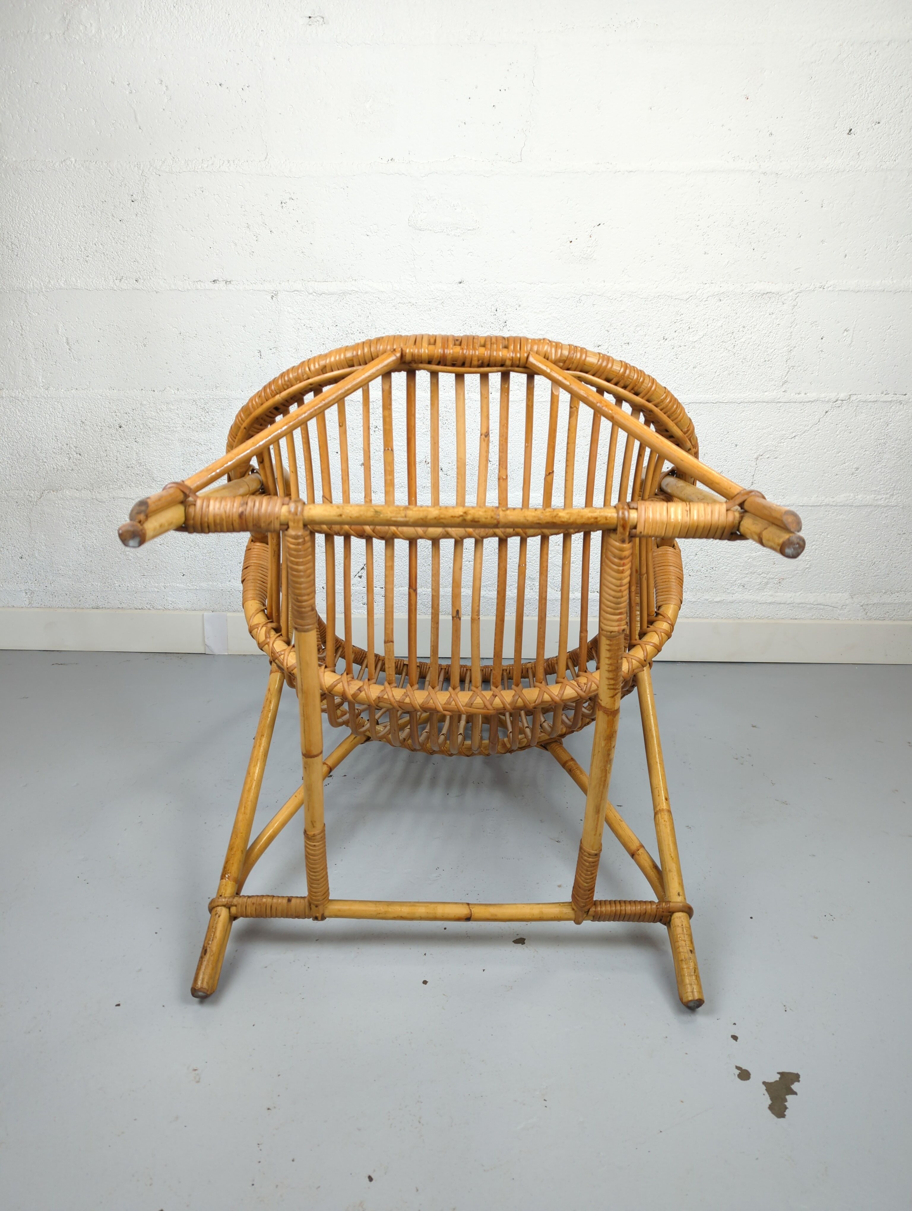 Fauteuil corbeille en rotin vintage