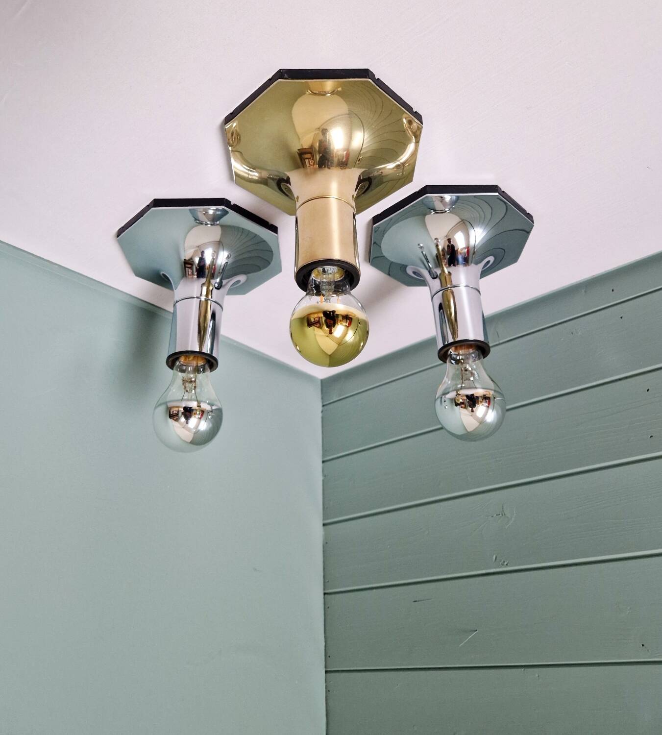 Pair of wall sconces/spotlights in chrome metal, Motoko Ishii