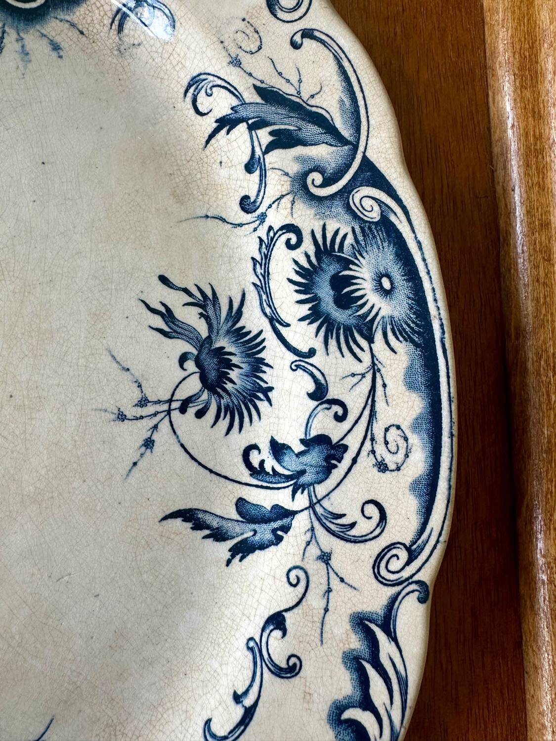 English earthenware dish