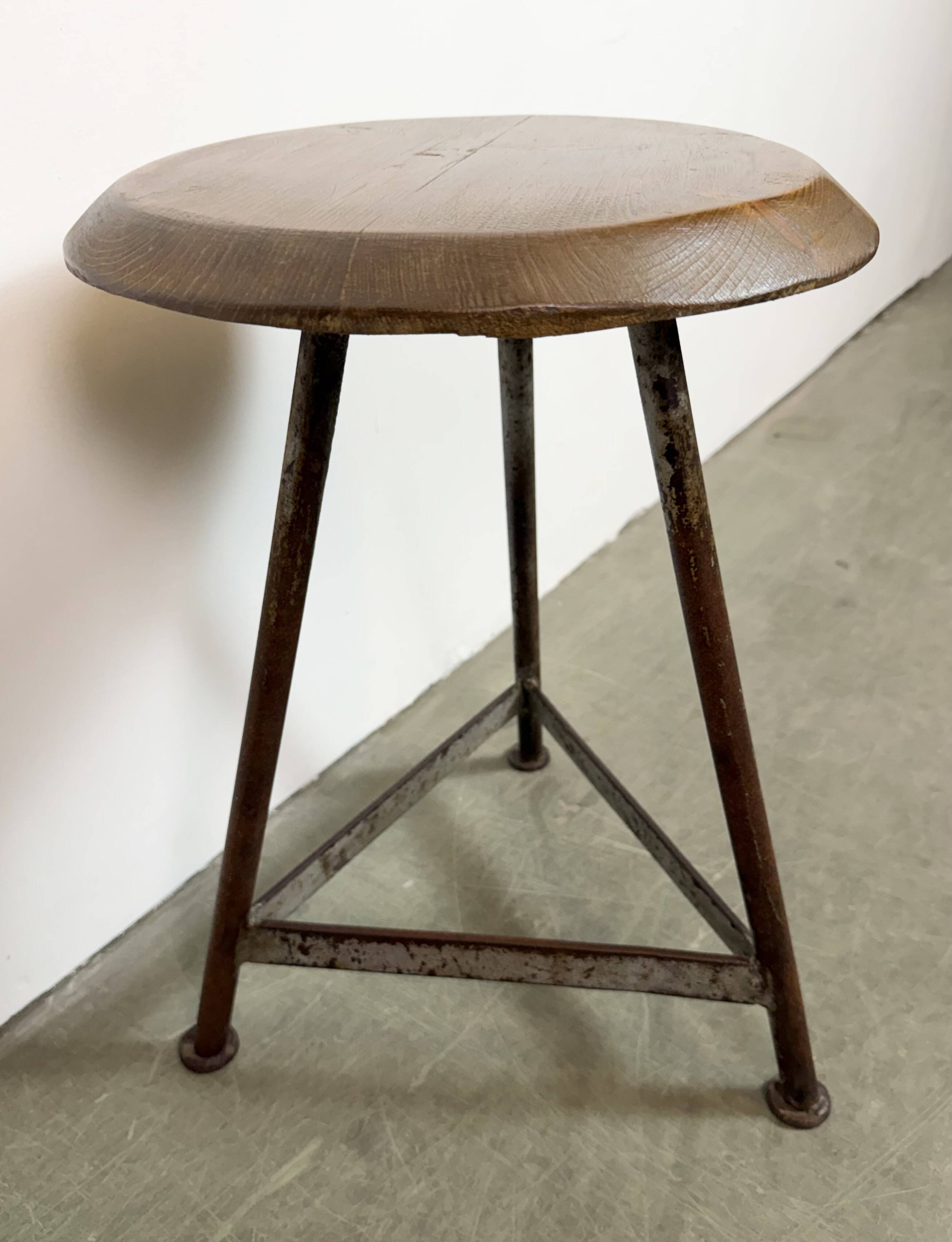 Tabouret d'atelier industriel gris, années 1960