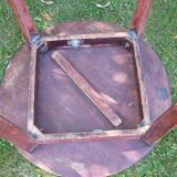 Table ronde en bois cerclée ancienne