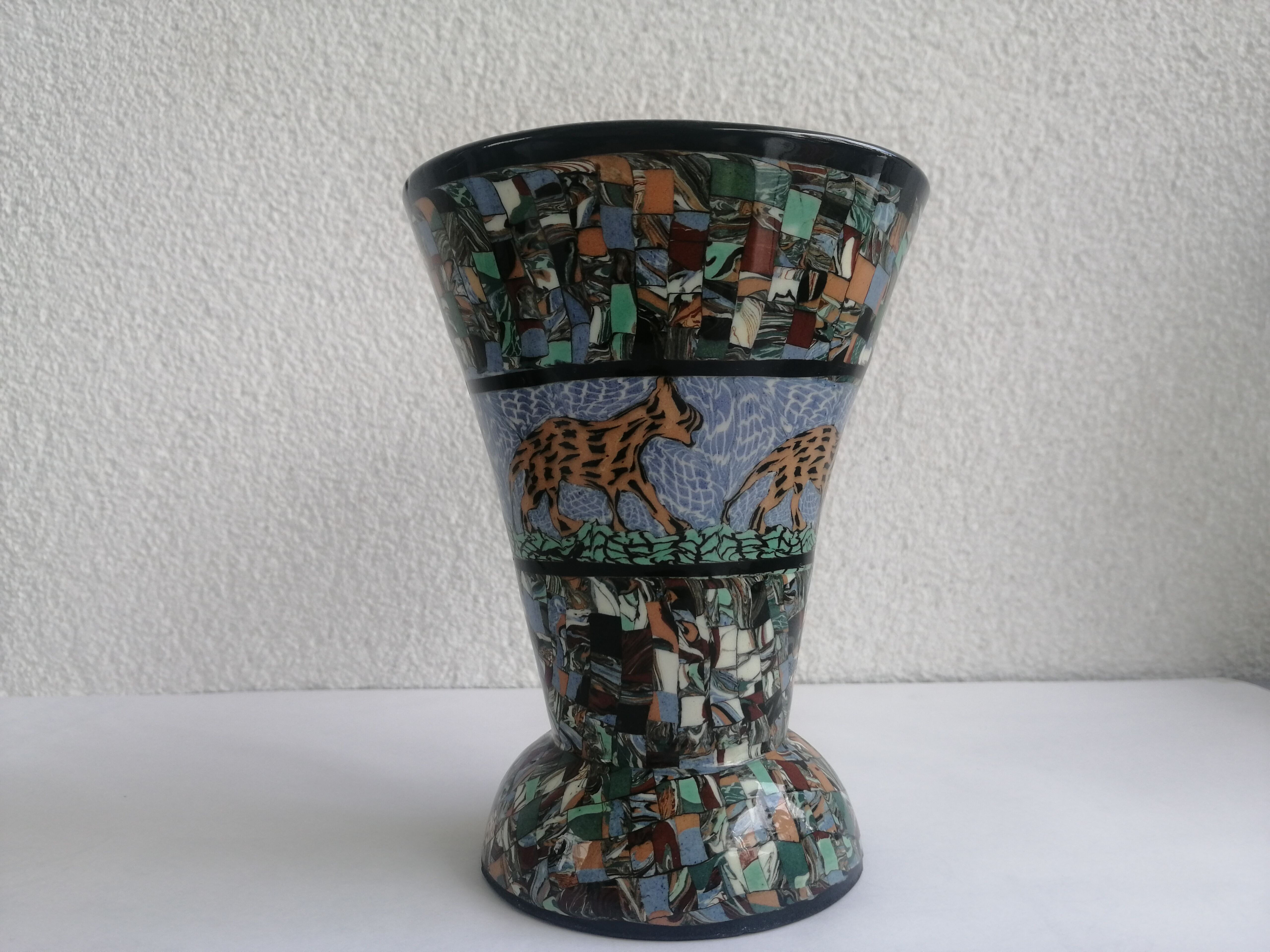 Vase Gerbino decorations wolves