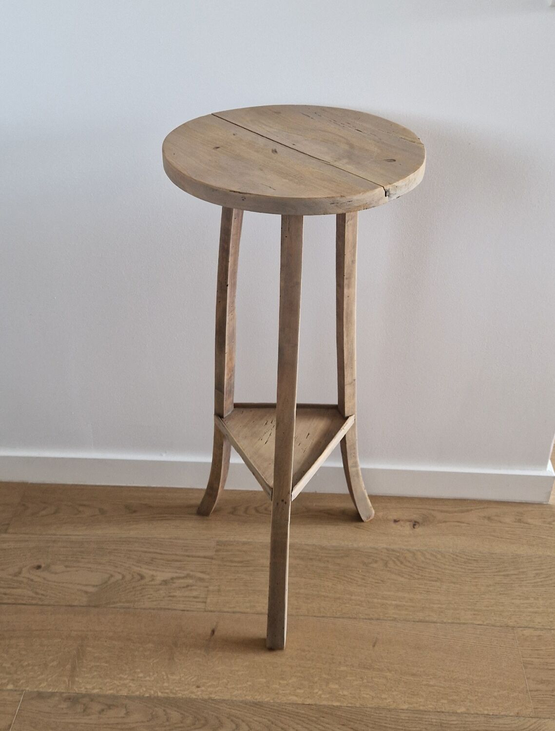 Old pedestal table driftwood