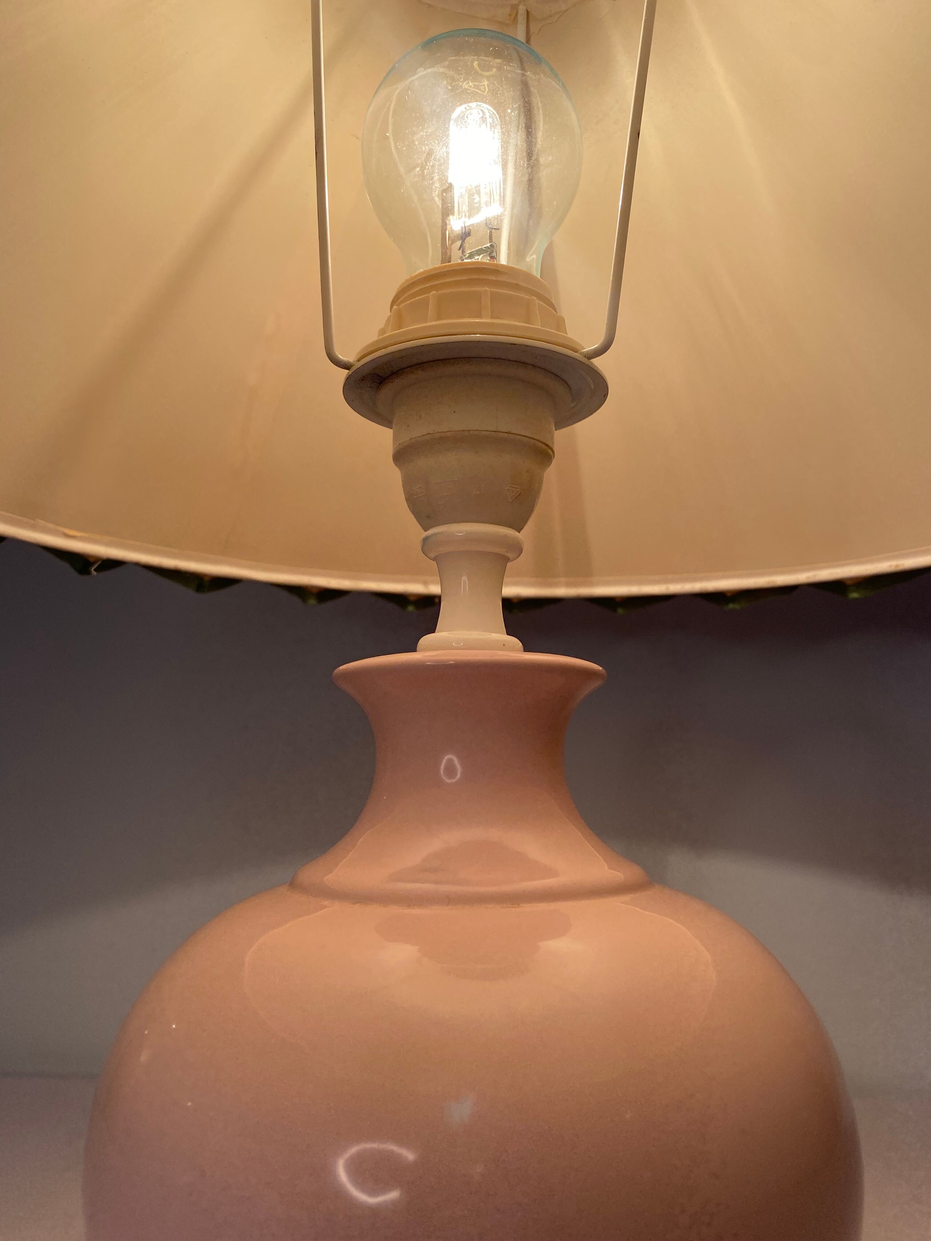 Flowery lampshade pleated