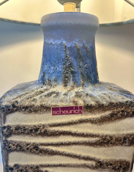 Exceptional floor lamp in Scheurich fireplace vase.