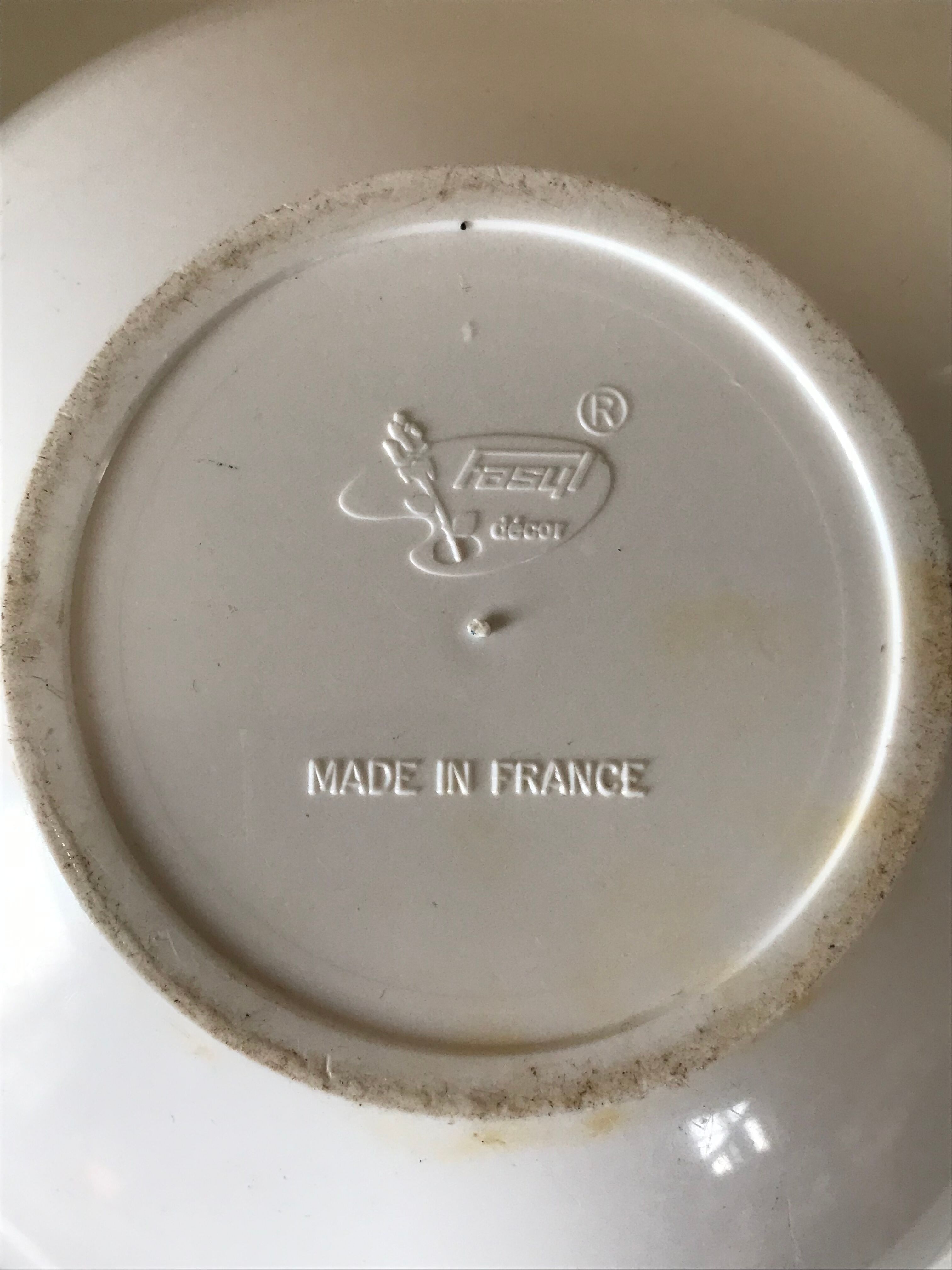 Bac à glaçons boule de bowling blanche design annees 70