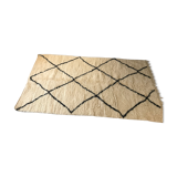 Beautiful carpet Beniouarin pure wool