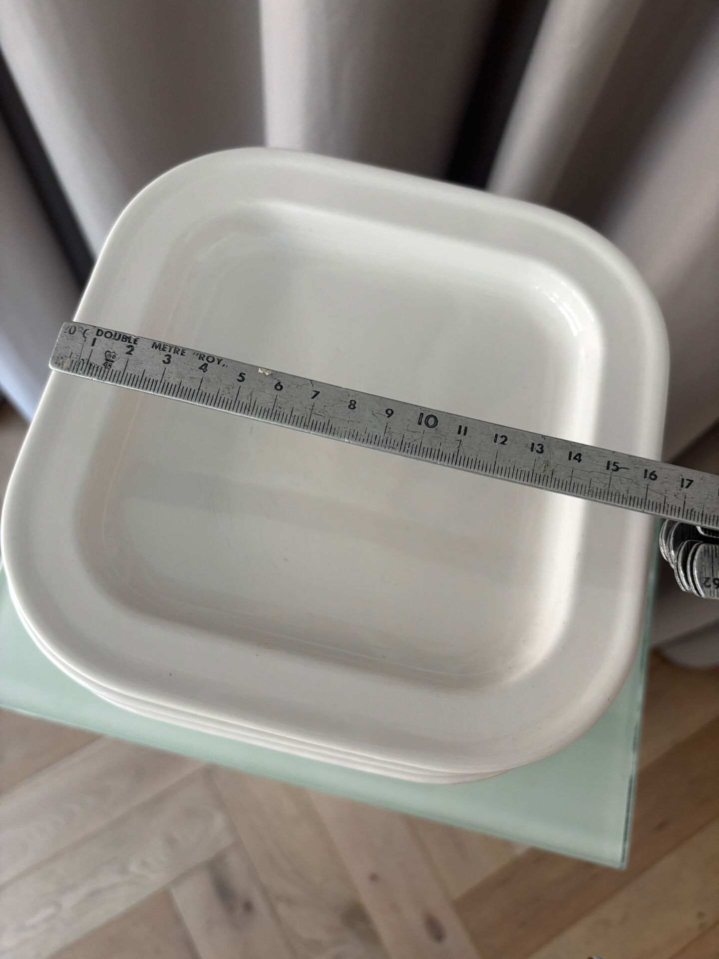 Makio Hasuike for Arnolfo di Cambio – “Square” Dinnerware Set, Italy,