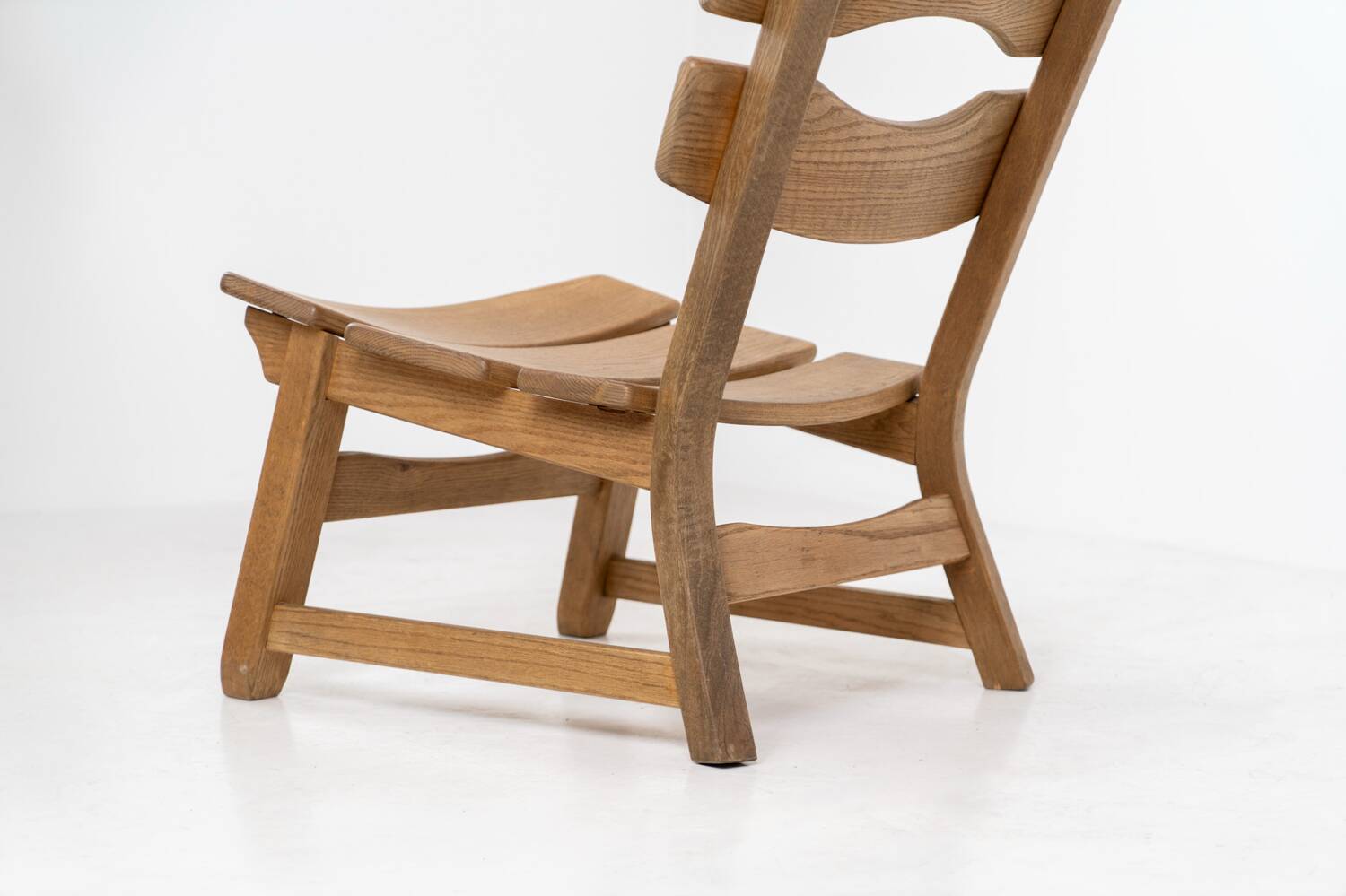 Fauteuil lounge brutaliste en chêne massif par Dittmann & Co. pour AWA Radboud