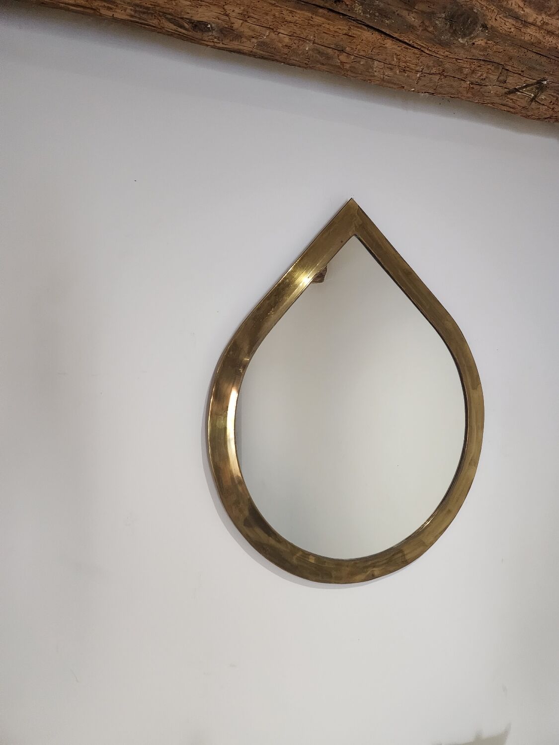 Drop mirror, Urdu house