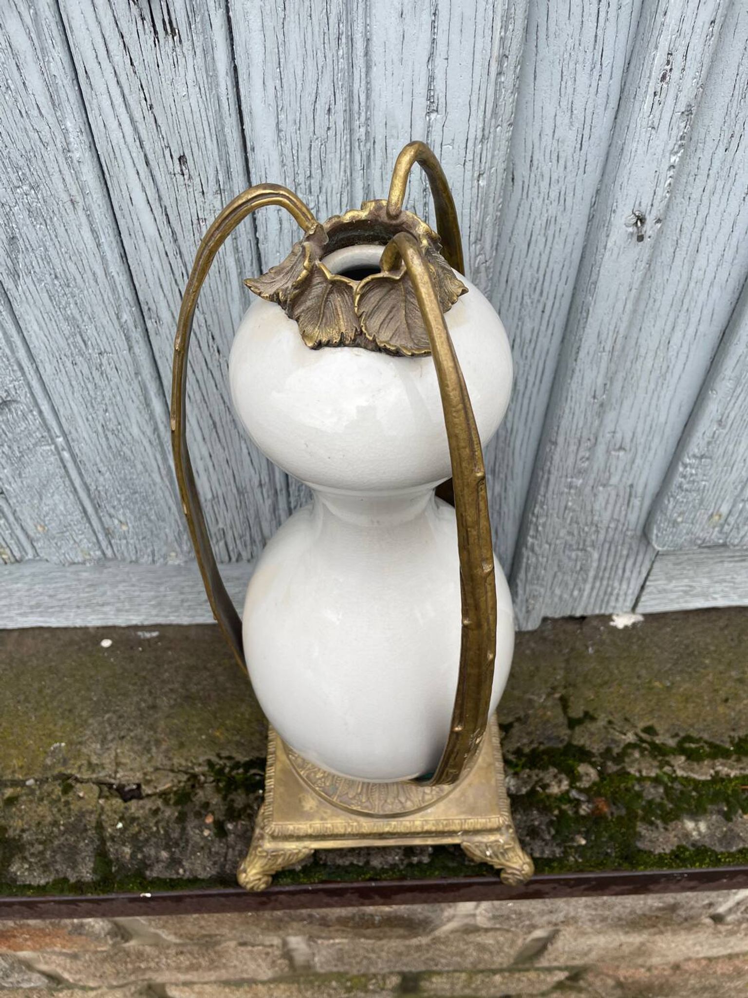 Porcelain and bronze vase
