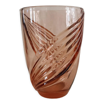 Vase en verre rose