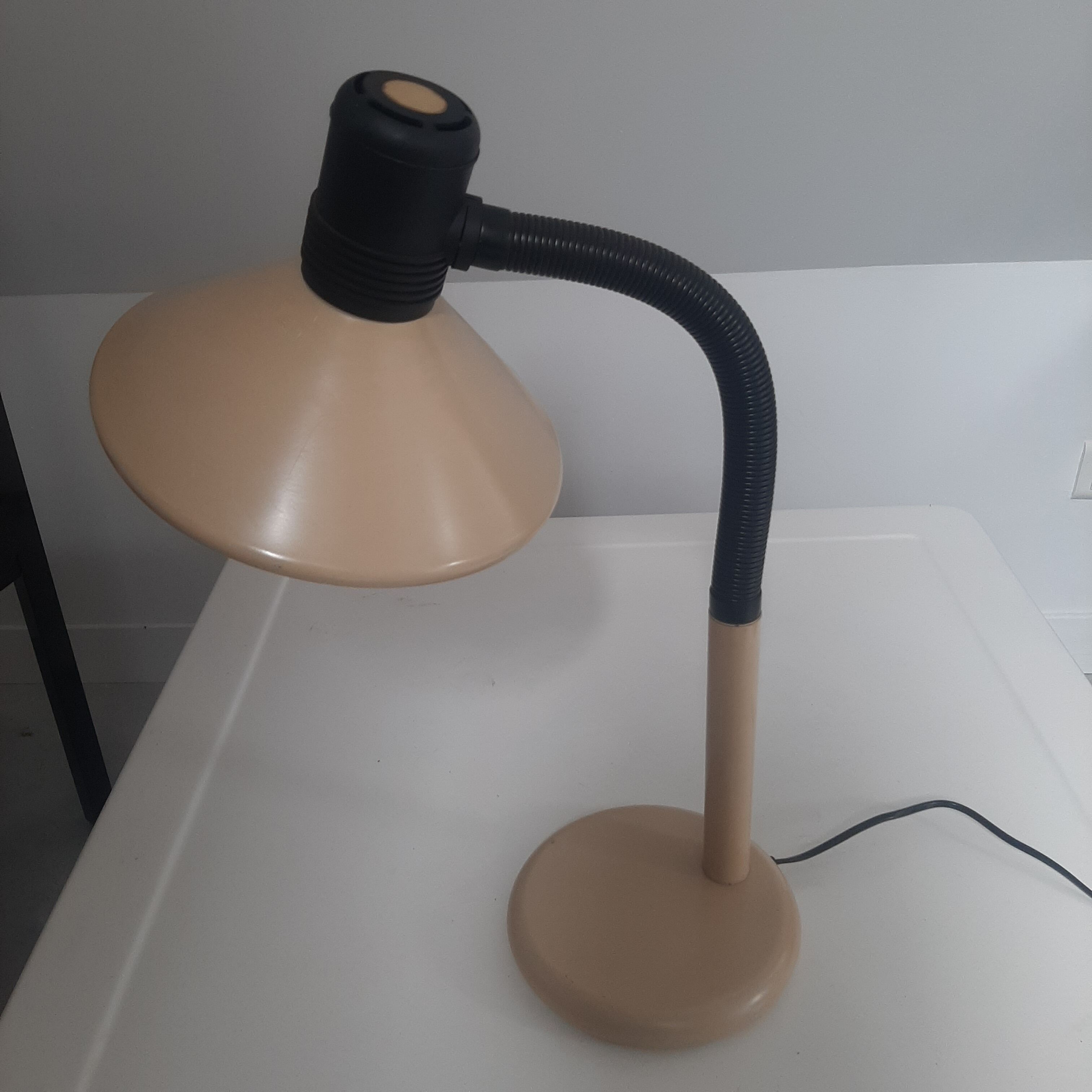 Large XXL desk lamp 65 cm high vintage