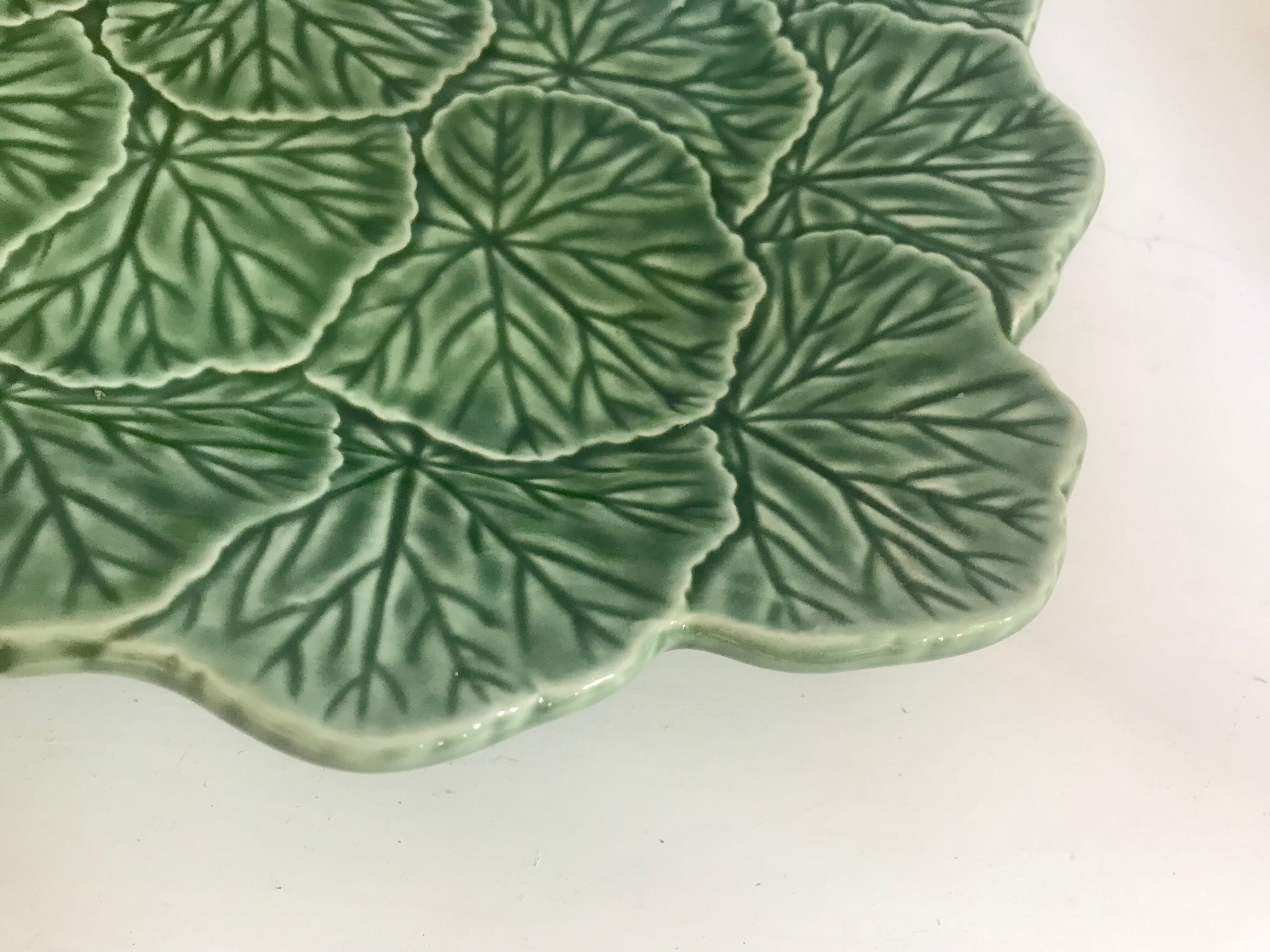 Ceramic dish Bordallo Pinheiro